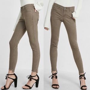NWT Mid Rise Split Hem Stretch Leggings/ Jeans